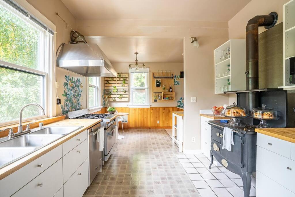 Charming 1Bd Suite In Capitol Hill - Foxglove Inn Seattle Exterior photo