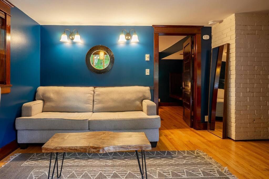 Charming 1Bd Suite In Capitol Hill - Foxglove Inn Seattle Exterior photo