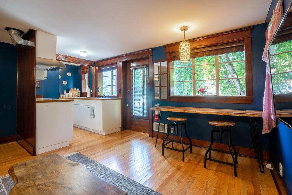 Charming 1Bd Suite In Capitol Hill - Foxglove Inn Seattle Exterior photo